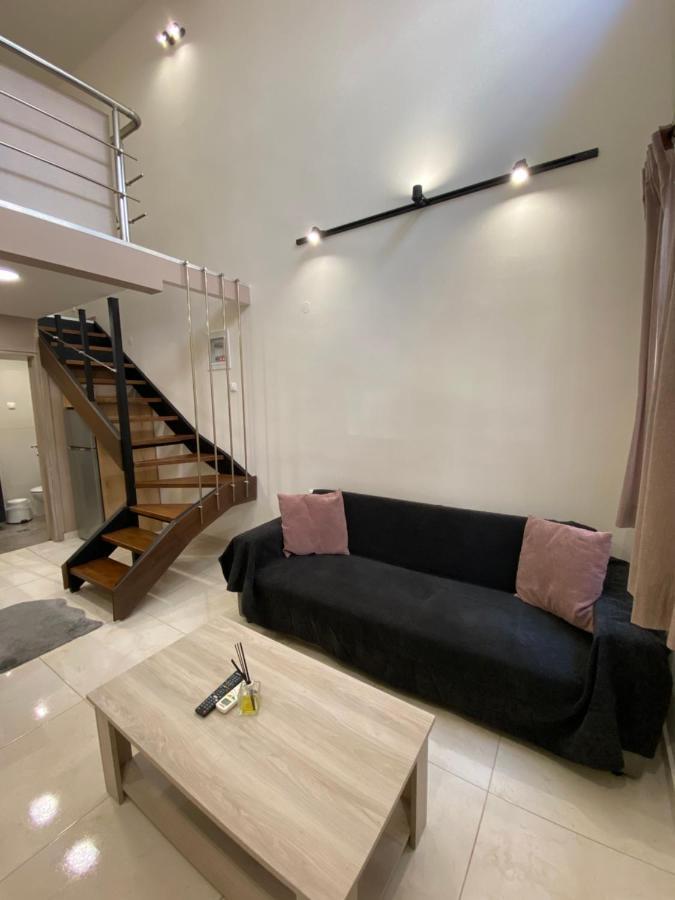 Luxury Loft Kalu Tsesme A Apartamento Ioannina Exterior foto
